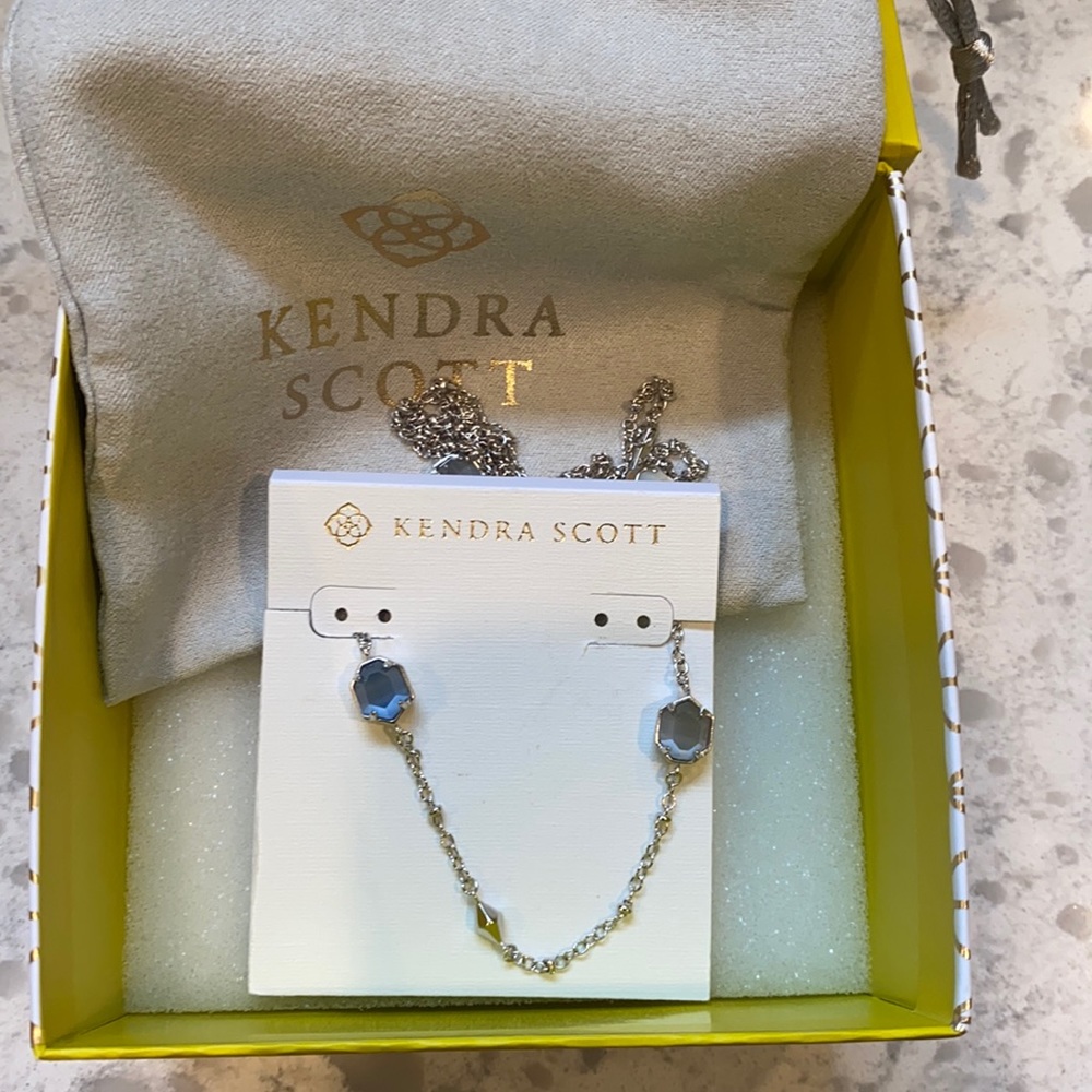 Kendra Scott long necklace
